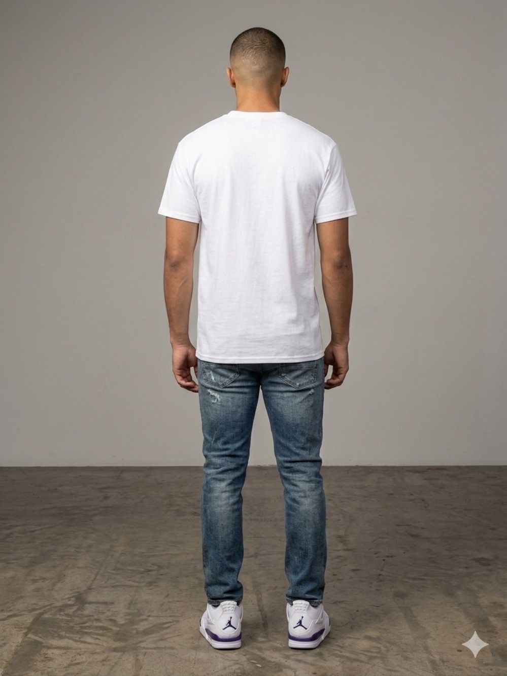 Unisex Kobe Bryant Big Head Graphic Tee in White Size L - Picture 2 of 3